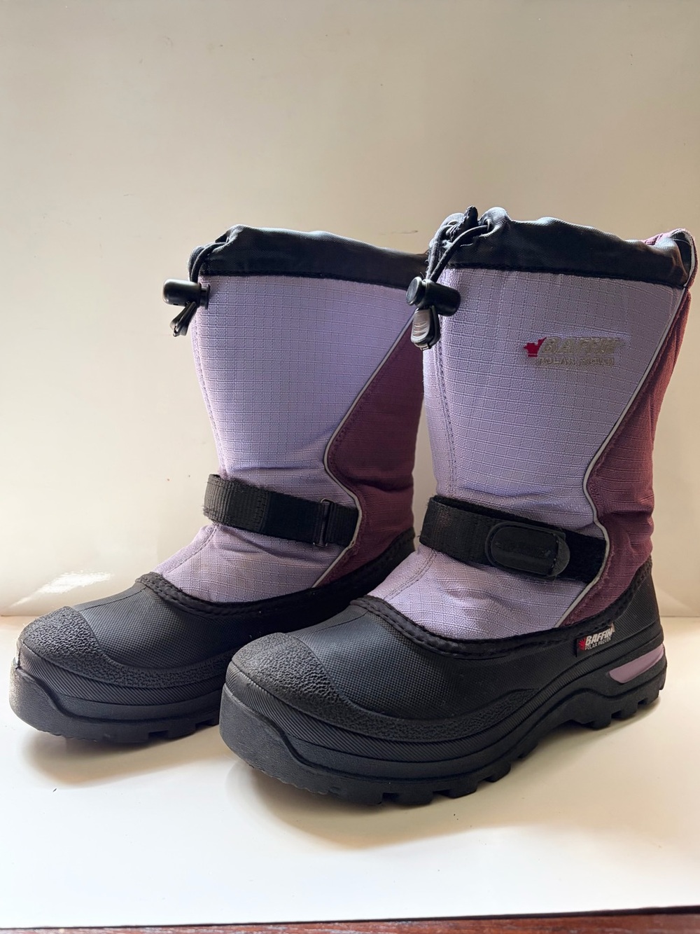 Baffin Mustang Junior Snow Boots, Youth Size 6 Plum Purple, Snow Play, Outdoors